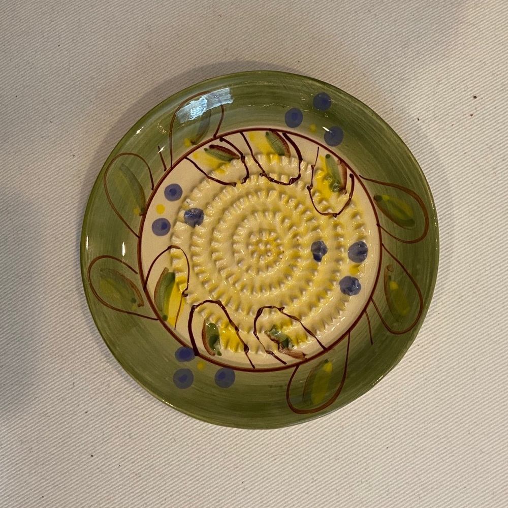 VINTAGE FRENCH GARLIC GRATER